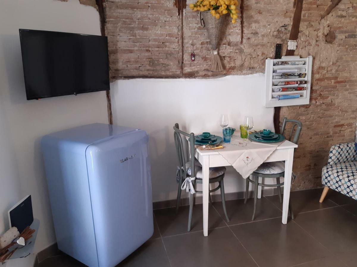 Villa Cozy Loft In The Heart Of Cagliari Esterno foto