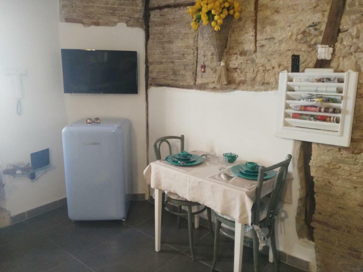 Villa Cozy Loft In The Heart Of Cagliari Esterno foto