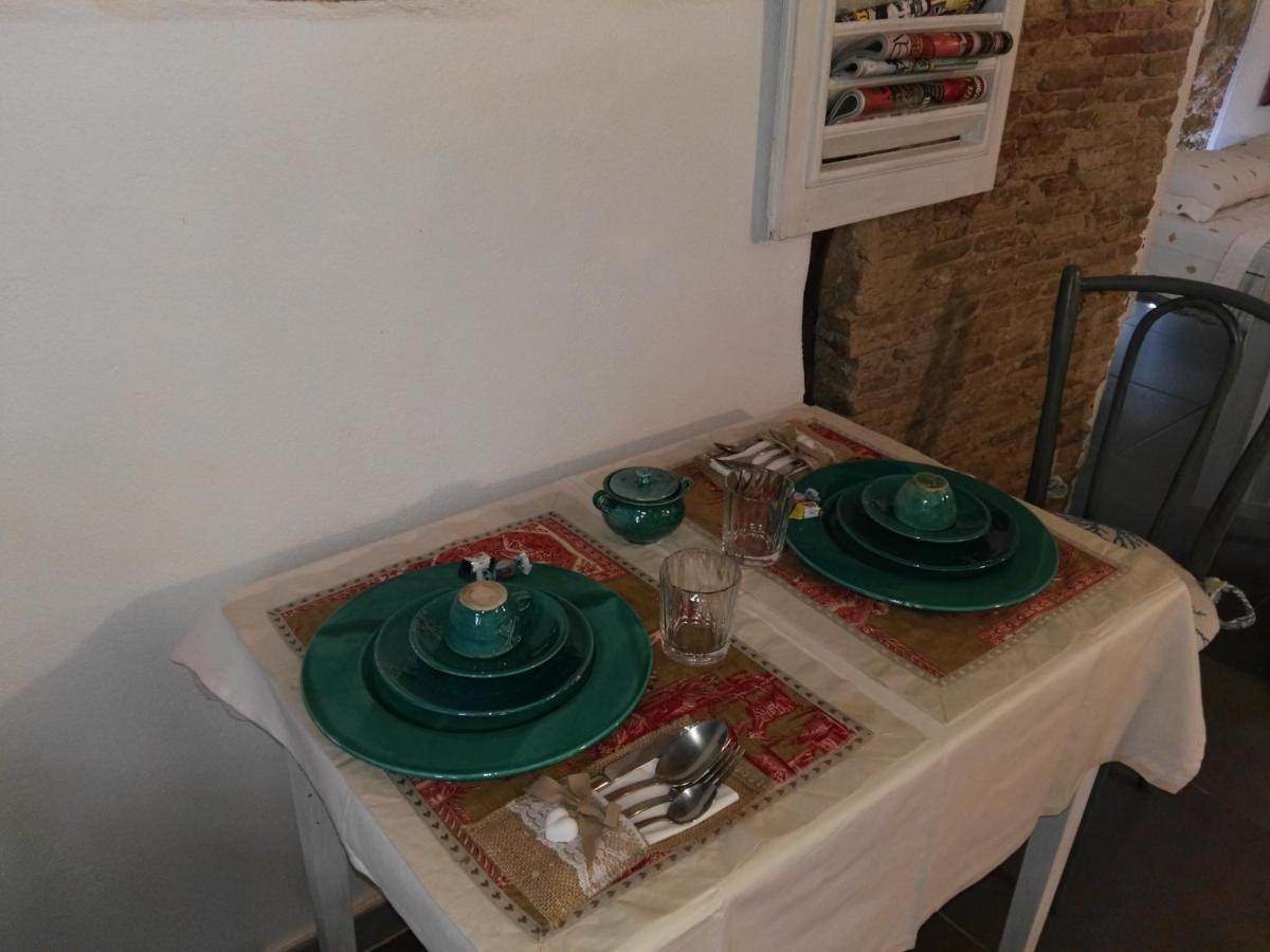 Villa Cozy Loft In The Heart Of Cagliari Esterno foto
